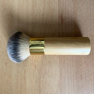 tarte Makeup - Tarte Fluffy Brush tarte Makeup - Tarte Fluffy Brush